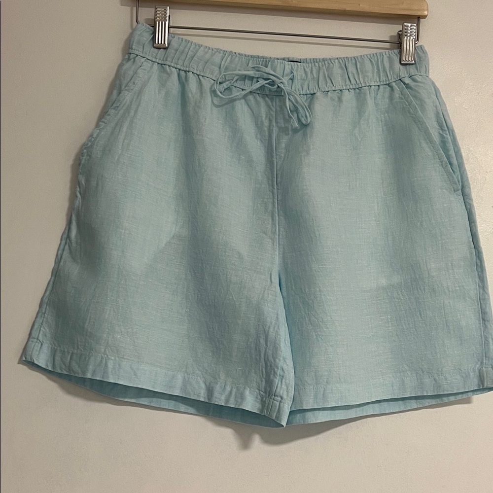Tahari Sky Blue Linen Women's Bermudas